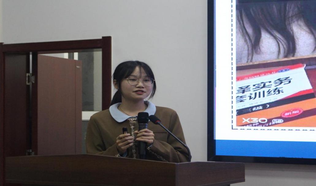 说明: 图示, 示意图
中度可信度描述已自动生成:ver1