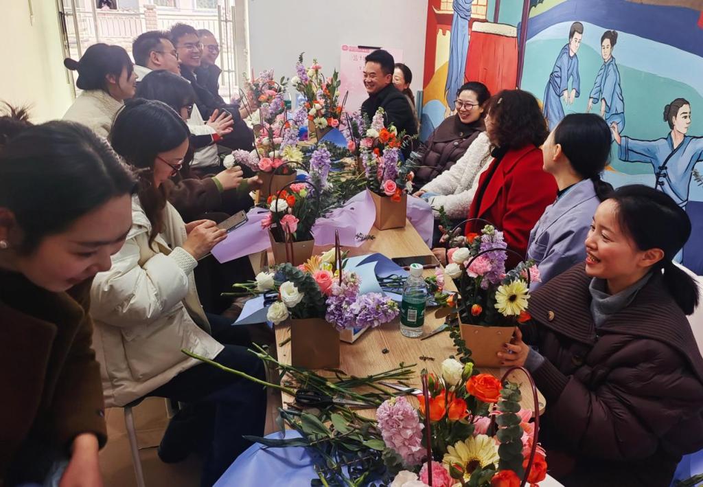 活动现场.png 活动现场.png